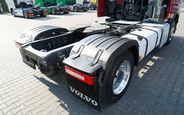 VOLVO FH 500 / XXL / I-SAVE /  LOWDECK / MEGA / KLIMA POSTOJOWA / TV / ALUFELGI / PO KONTRAKCIE SERWISOWYM 