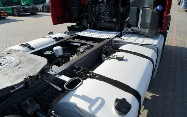 VOLVO FH 500 / XXL / I-SAVE /  LOWDECK / MEGA / KLIMA POSTOJOWA / TV / ALUFELGI / PO KONTRAKCIE SERWISOWYM 