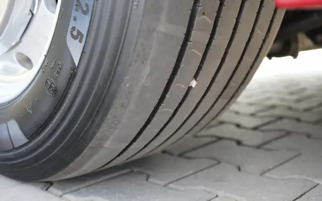 VOLVO FH 500 / XXL / I-SAVE /  LOWDECK / MEGA / KLIMA POSTOJOWA / TV / ALUFELGI / PO KONTRAKCIE SERWISOWYM 