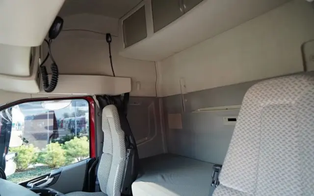 VOLVO FH 500 / XXL / I-SAVE /  LOWDECK / MEGA / KLIMA POSTOJOWA / TV / ALUFELGI / PO KONTRAKCIE SERWISOWYM 