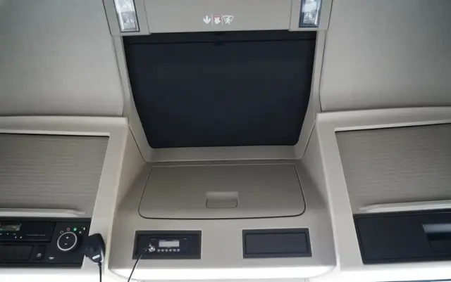 VOLVO FH 500 / XXL / I-SAVE /  LOWDECK / MEGA / KLIMA POSTOJOWA / TV / ALUFELGI / PO KONTRAKCIE SERWISOWYM 