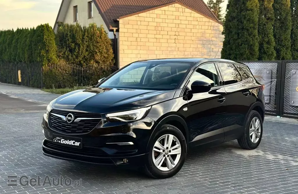 OPEL Grandland 
