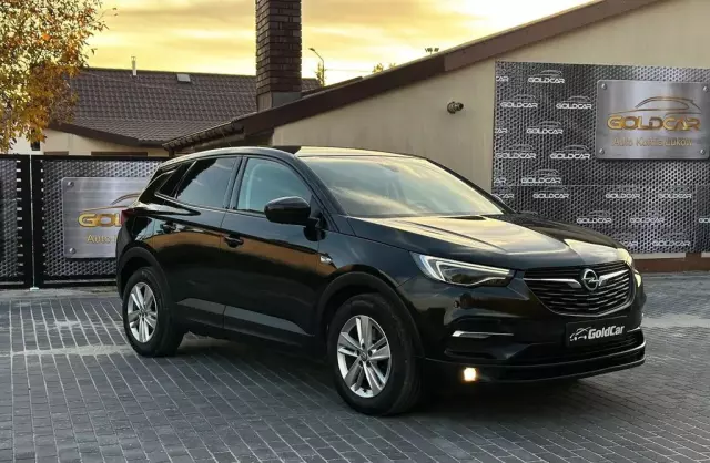 OPEL Grandland 