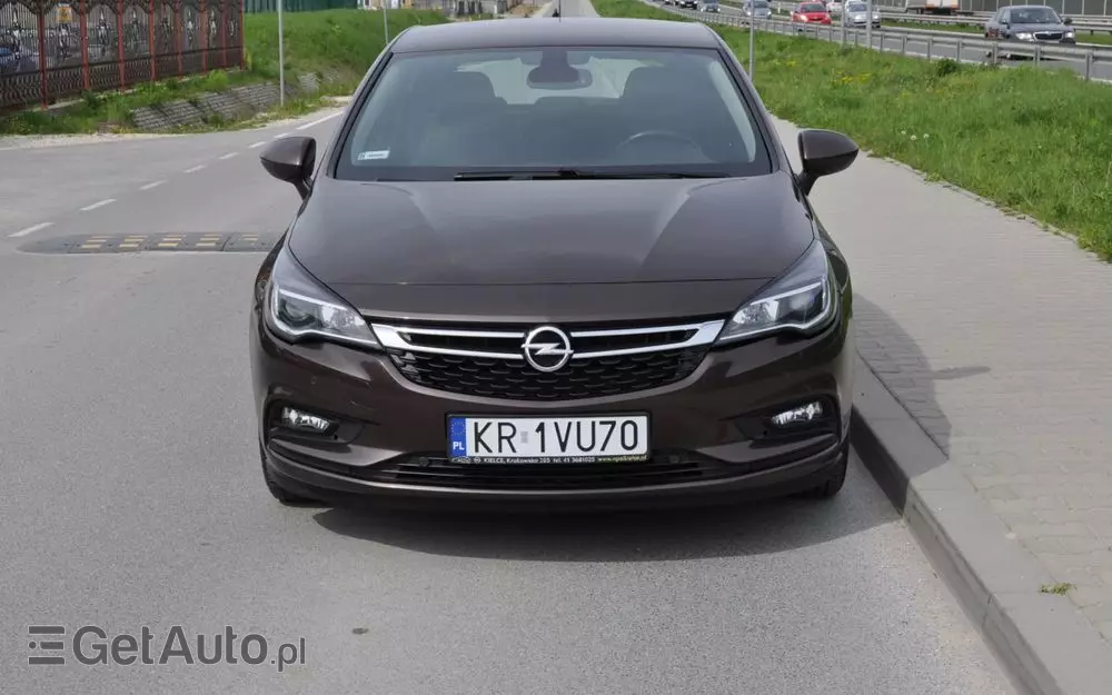 OPEL Astra V 1.4 T Dynamic