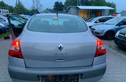 RENAULT Megane 