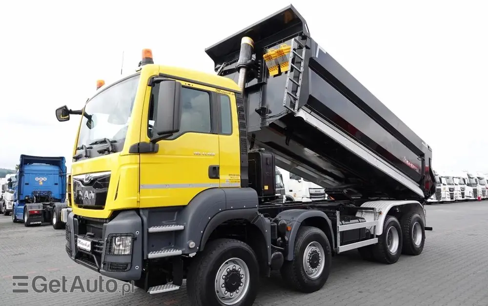MAN TGS 41.460 / 8X8 / WYWROTKA TYLNOZSYPOWA / MANUAL / HARDOX / KH-KIPPER / 2017 ROK / PO KONTRAKCIE SERWISOWYM 