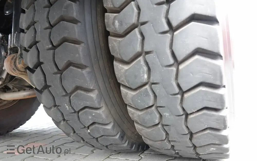 MAN TGS 41.460 / 8X8 / WYWROTKA TYLNOZSYPOWA / MANUAL / HARDOX / KH-KIPPER / 2017 ROK / PO KONTRAKCIE SERWISOWYM 