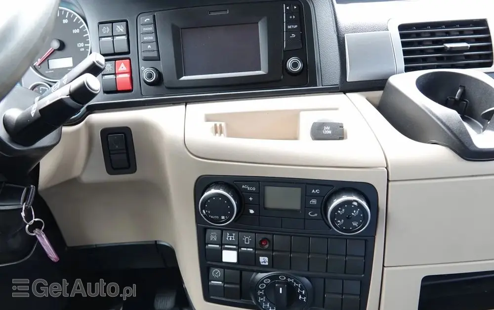 MAN TGS 41.460 / 8X8 / WYWROTKA TYLNOZSYPOWA / MANUAL / HARDOX / KH-KIPPER / 2017 ROK / PO KONTRAKCIE SERWISOWYM 