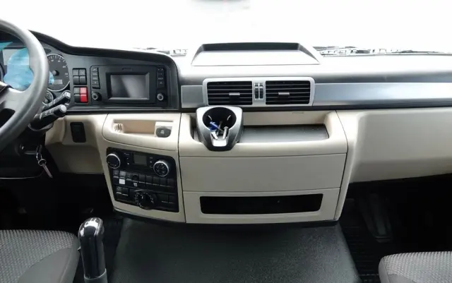 MAN TGS 41.460 / 8X8 / WYWROTKA TYLNOZSYPOWA / MANUAL / HARDOX / KH-KIPPER / 2017 ROK / PO KONTRAKCIE SERWISOWYM 