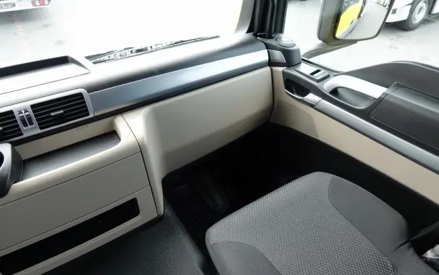 MAN TGS 41.460 / 8X8 / WYWROTKA TYLNOZSYPOWA / MANUAL / HARDOX / KH-KIPPER / 2017 ROK / PO KONTRAKCIE SERWISOWYM 