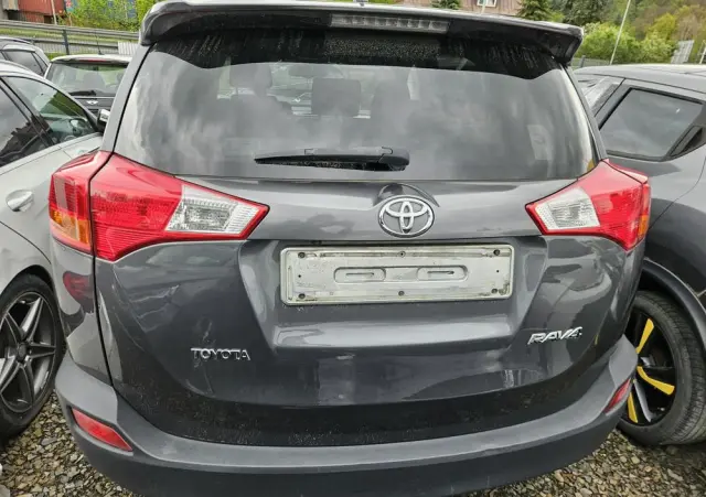 TOYOTA RAV4 2.0 D-4D 4x2 Start-Stop Life