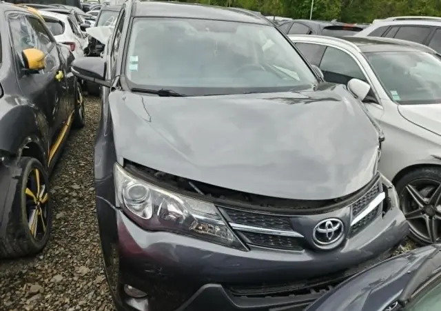 TOYOTA RAV4 2.0 D-4D 4x2 Start-Stop Life