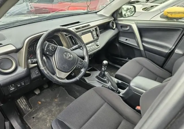 TOYOTA RAV4 2.0 D-4D 4x2 Start-Stop Life