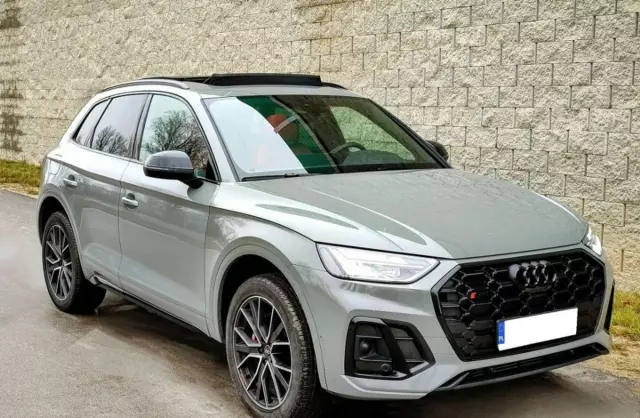 AUDI SQ5 