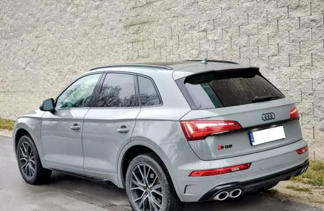 AUDI SQ5 