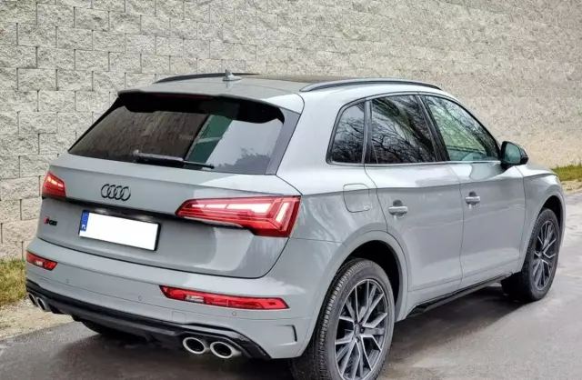 AUDI SQ5 