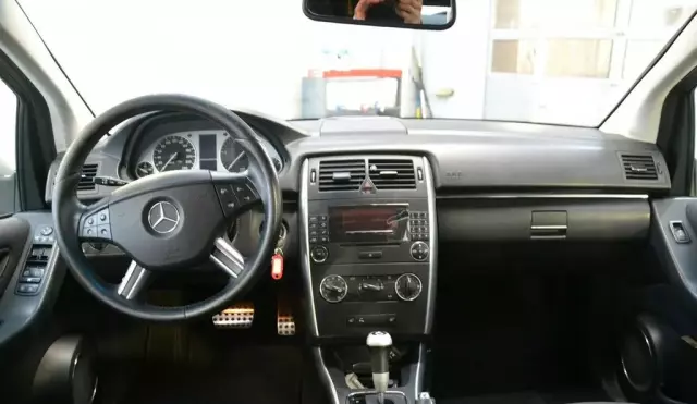 MERCEDES-BENZ Klasa B 