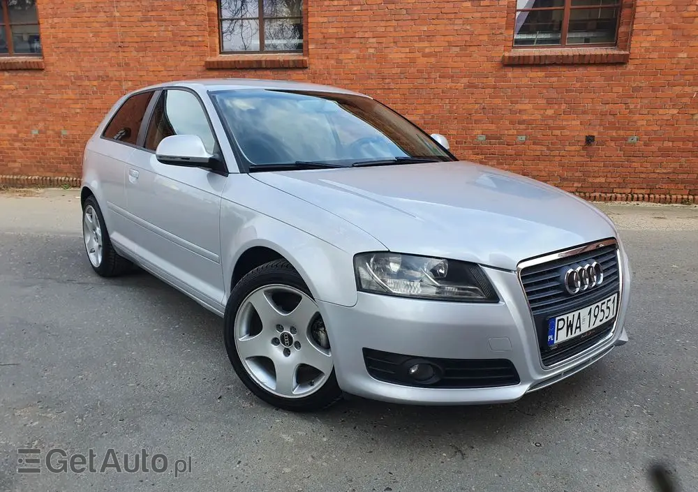 AUDI A3 3-drzwiowe 2.0 TDI Ambition
