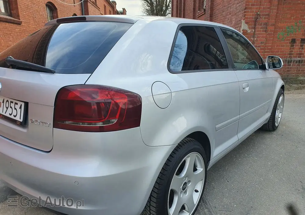 AUDI A3 3-drzwiowe 2.0 TDI Ambition