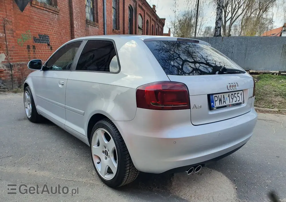 AUDI A3 3-drzwiowe 2.0 TDI Ambition