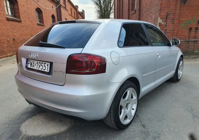 AUDI A3 3-drzwiowe 2.0 TDI Ambition