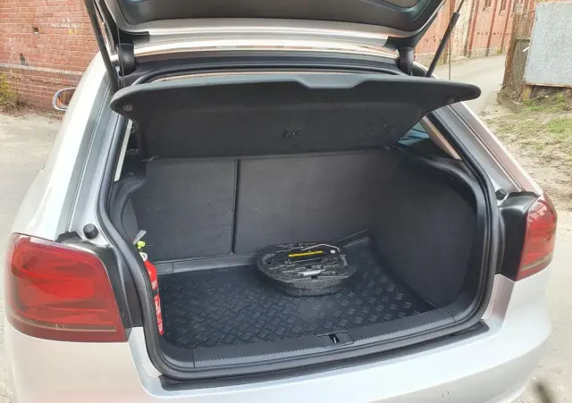 AUDI A3 3-drzwiowe 2.0 TDI Ambition
