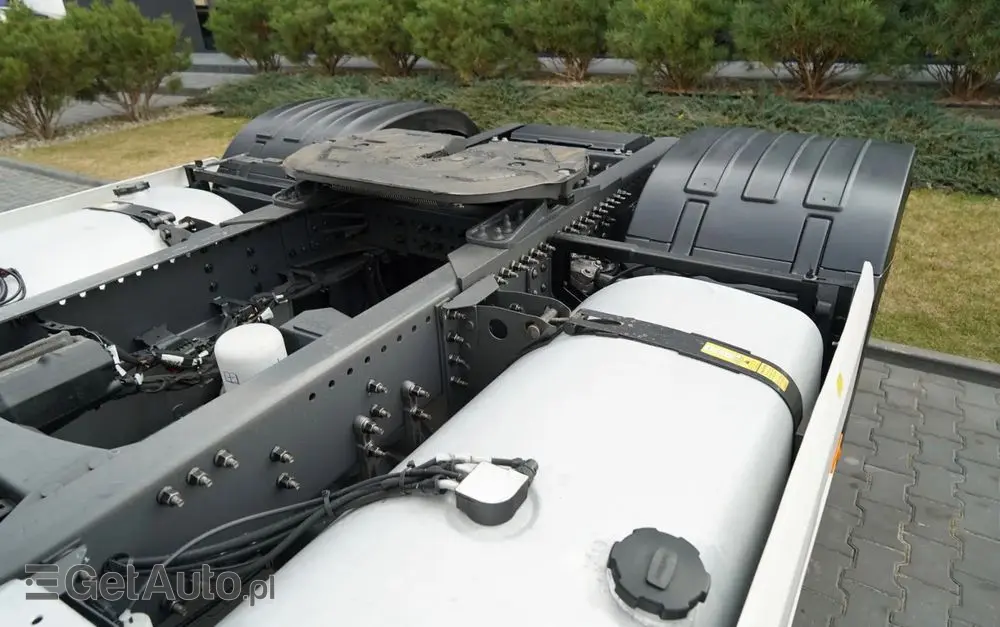 VOLVO FH 460 / KLIMATYZACJA POSTOJOWA / I-SAVE / TV /  EURO 6 