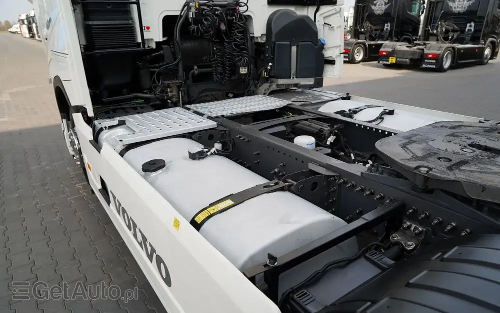 VOLVO FH 460 / KLIMATYZACJA POSTOJOWA / I-SAVE / TV /  EURO 6 