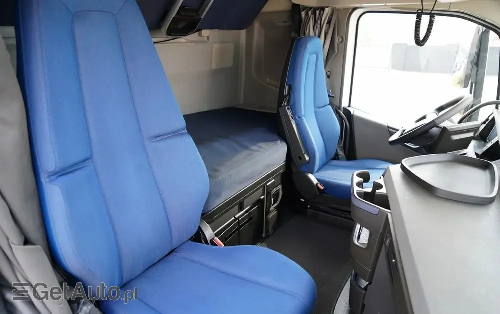 VOLVO FH 460 / KLIMATYZACJA POSTOJOWA / I-SAVE / TV /  EURO 6 