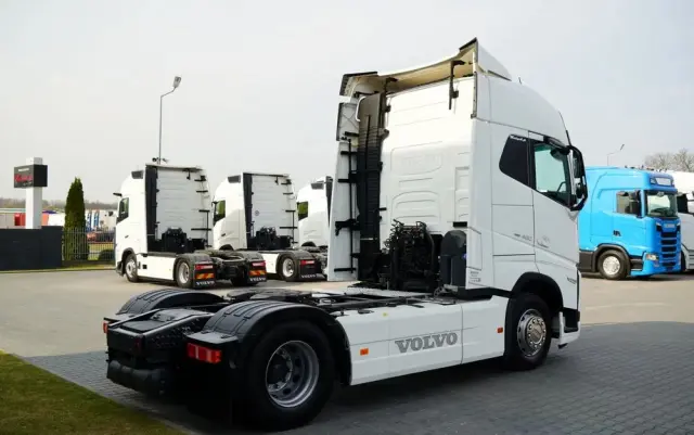 VOLVO FH 460 / KLIMATYZACJA POSTOJOWA / I-SAVE / TV /  EURO 6 