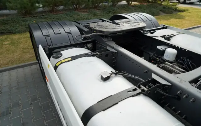 VOLVO FH 460 / KLIMATYZACJA POSTOJOWA / I-SAVE / TV /  EURO 6 