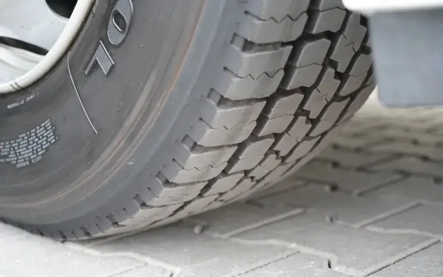 VOLVO FH 460 / KLIMATYZACJA POSTOJOWA / I-SAVE / TV /  EURO 6 