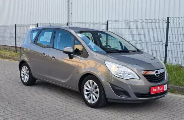 OPEL Meriva 