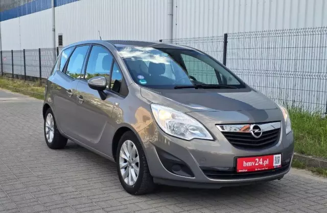 OPEL Meriva 