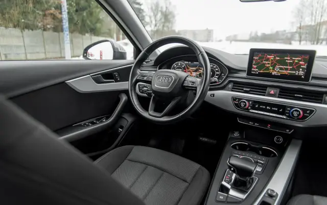 AUDI A4 Avant 