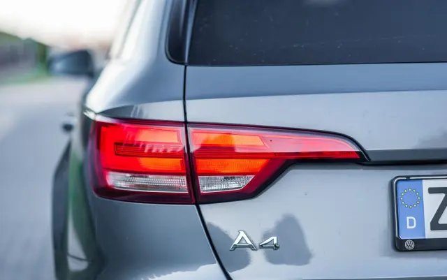AUDI A4 Avant 