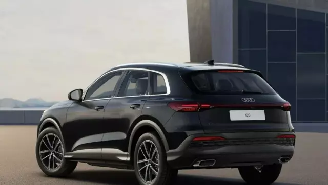 AUDI Q5 
