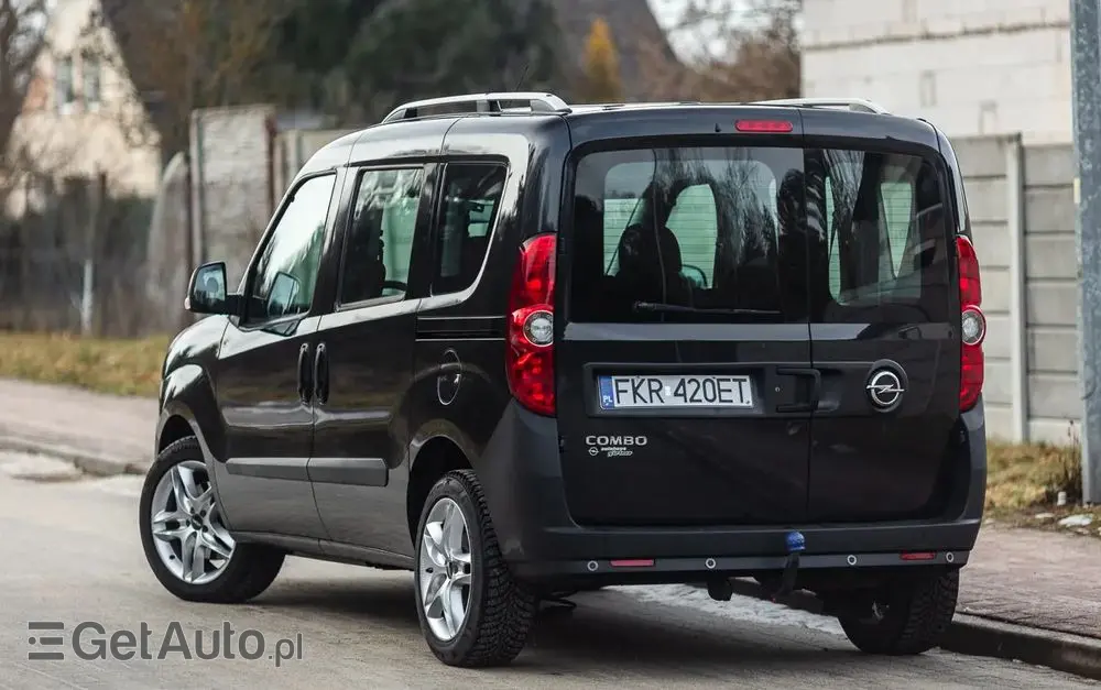OPEL Combo 