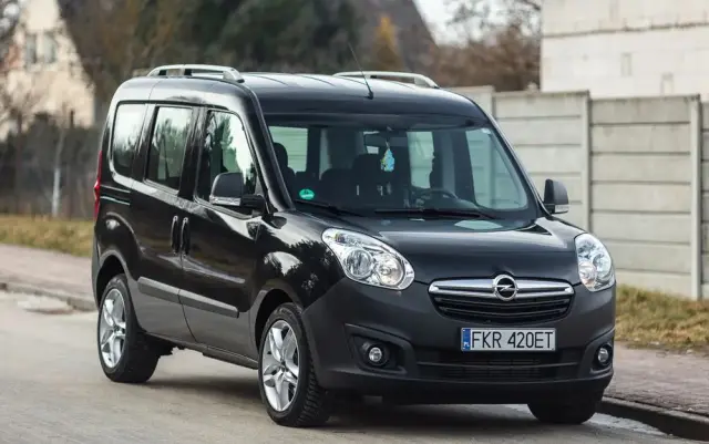 OPEL Combo 