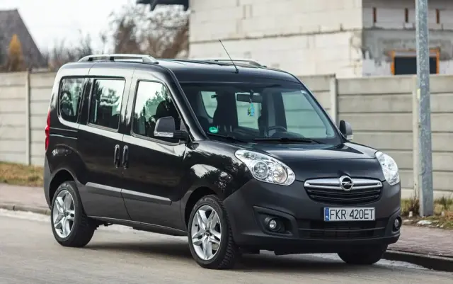 OPEL Combo 