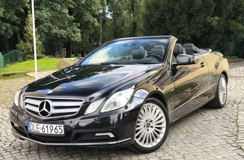 MERCEDES-BENZ Klasa E 