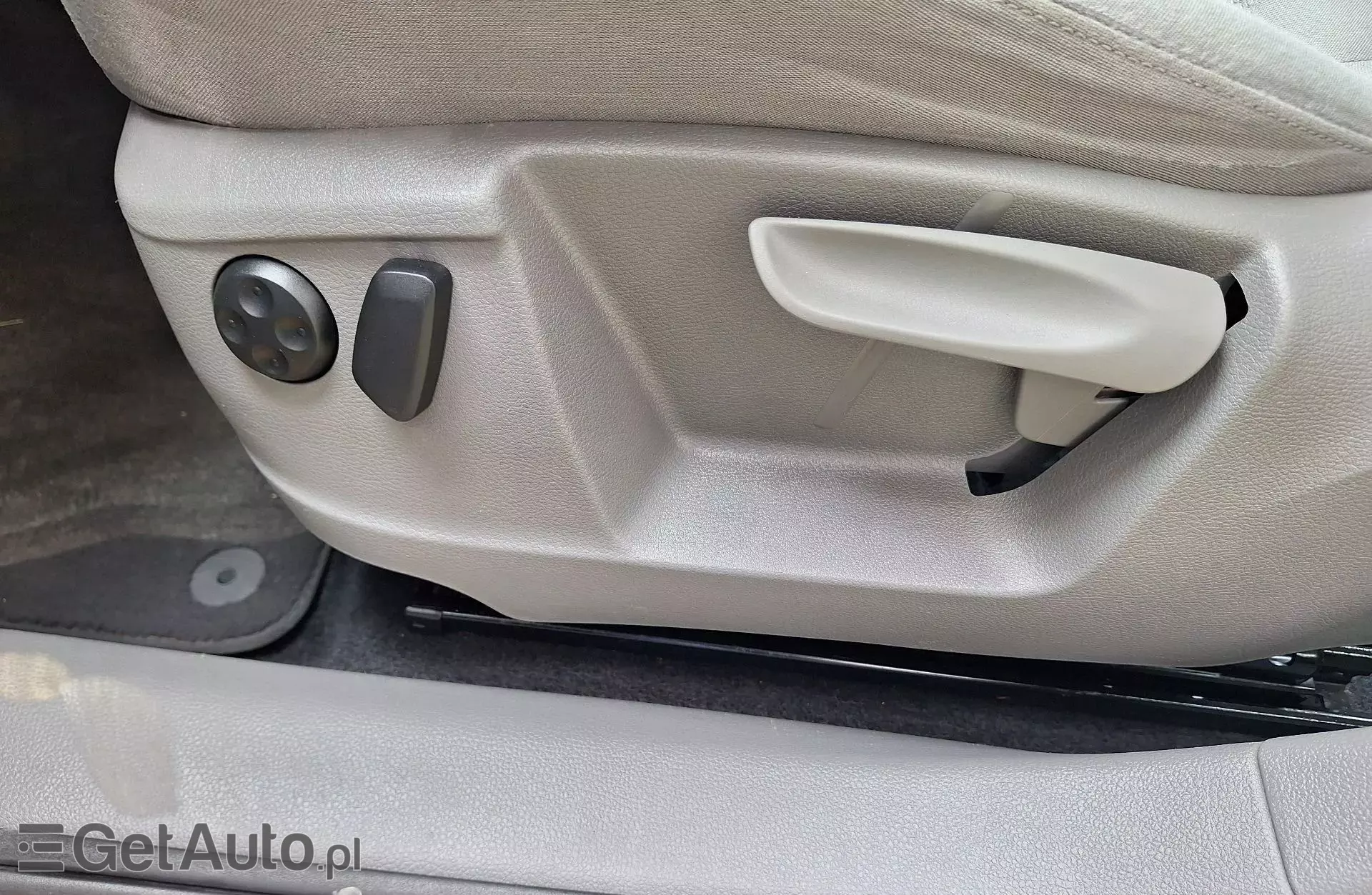 VOLKSWAGEN Sharan 2.0 TDI (140 KM) DSG SCR