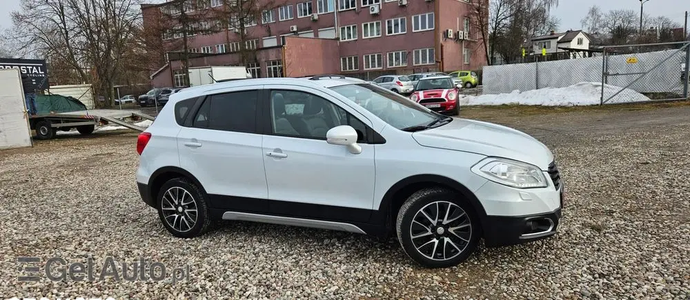SUZUKI SX4 S-Cross 1.6 Premium Plus 4WD CVT