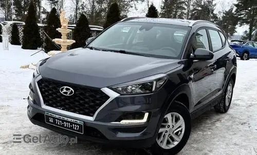 HYUNDAI Tucson 