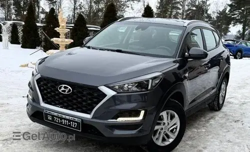 HYUNDAI Tucson 