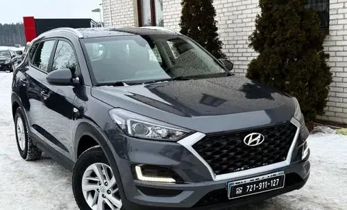 HYUNDAI Tucson 