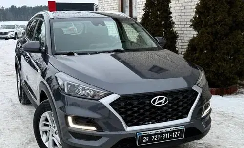 HYUNDAI Tucson 
