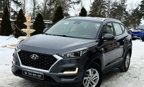 HYUNDAI Tucson 