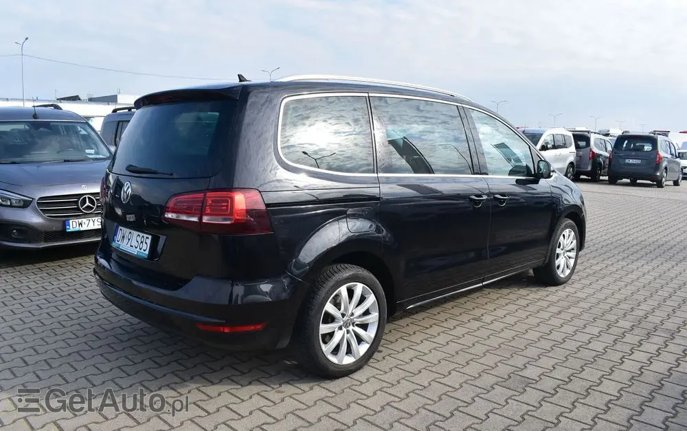VOLKSWAGEN Sharan 2.0 TDI BMT Highline DSG
