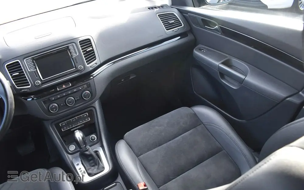 VOLKSWAGEN Sharan 2.0 TDI BMT Highline DSG